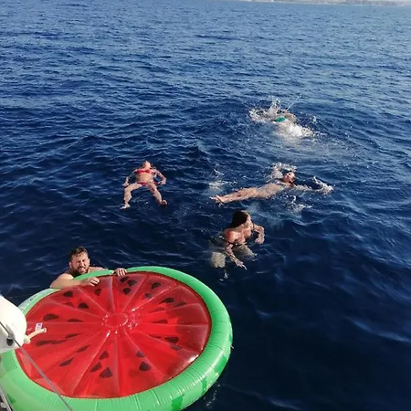 La Tua Stanza A Vela Sul Mare
