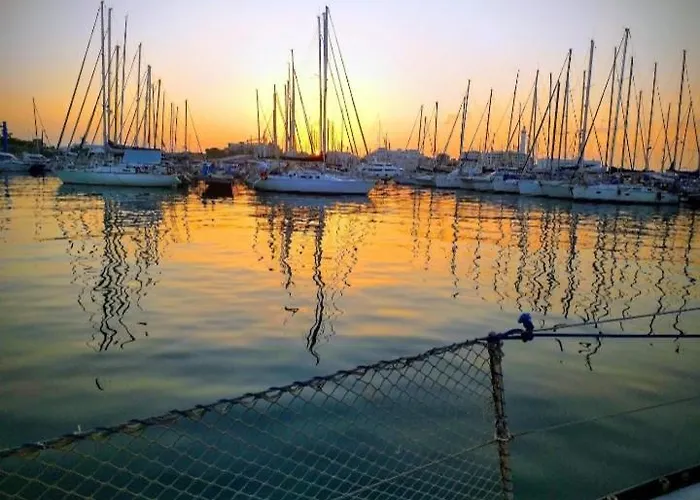 La Tua Stanza A Vela Sul Mare Hotel na wodzie Bari